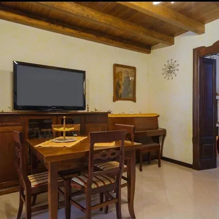 فندق مبيت وإفطار Palazzo Simone 4*