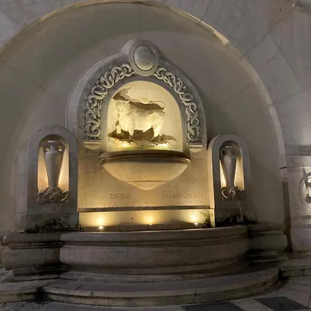 Palazzo Simone فندق مبيت وإفطار