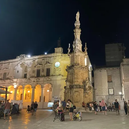 Palazzo Simone فندق مبيت وإفطار 4*